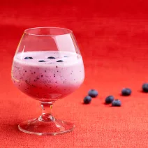 Energizing smoothie against spring fatigue