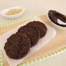 Chocolate crisp with amaranth